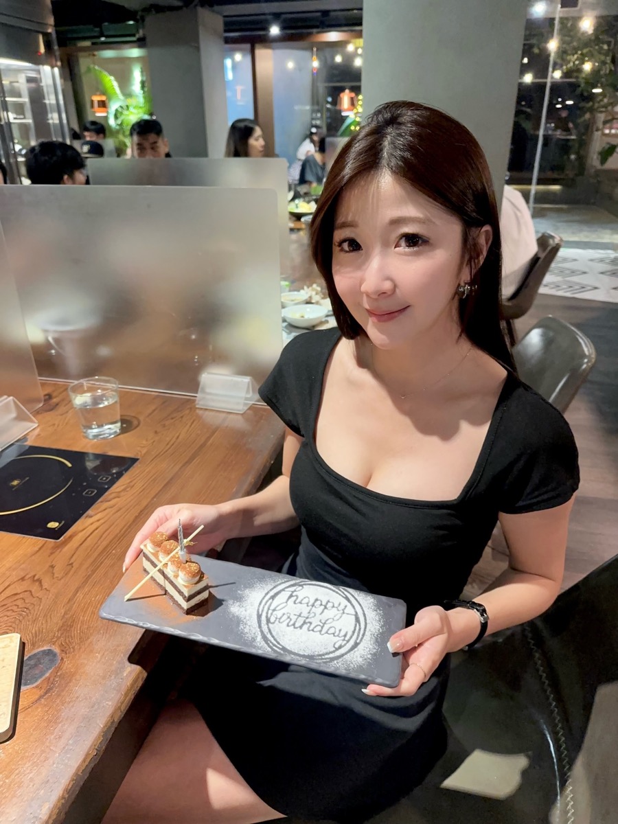 牙牙形象照